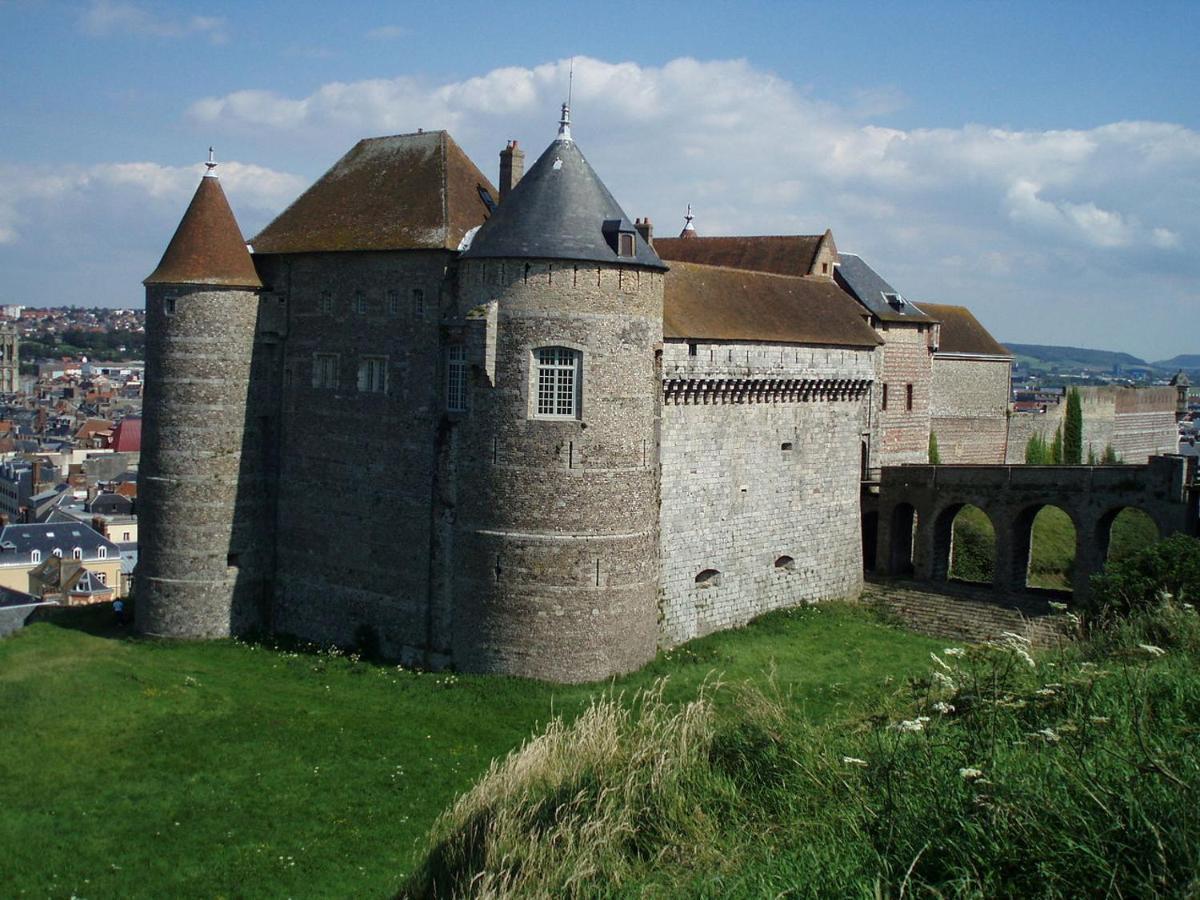 Rdc, Centre De Dieppe, 1 *